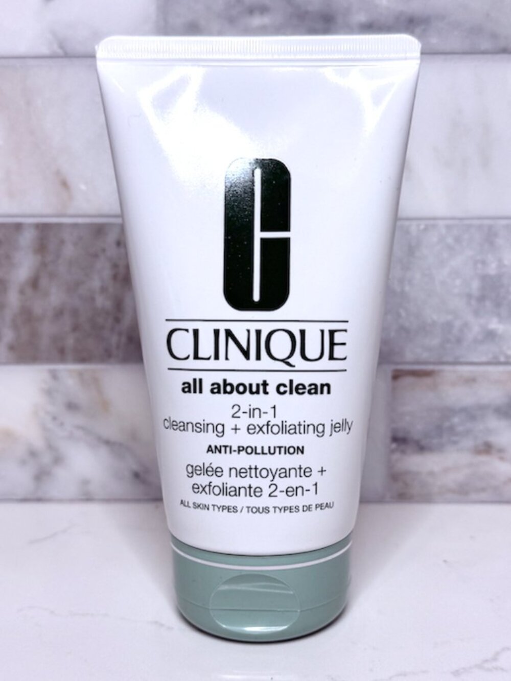 Clinique All About Clean 2-in-1 Cleansing + Exfoliating Jelly